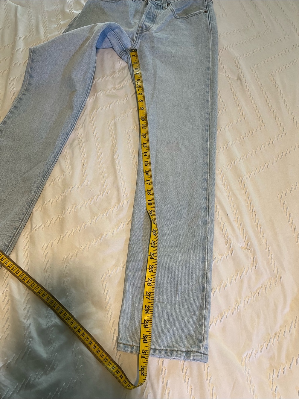 Levi's 501 Light Wash Women's Straight Leg Jeans - Picture 7 of 11